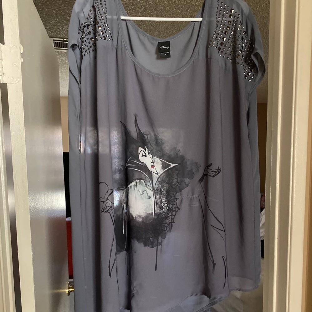 Torrid Disney Maleficent top size 2